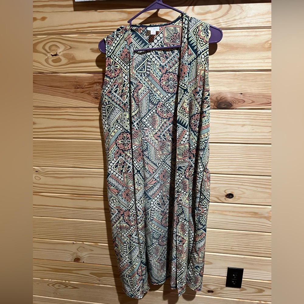 LulaRoe Joy Sleeveless Kimono